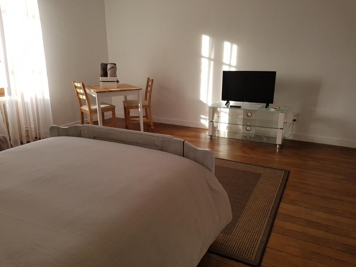 Chambre A La Ferme Torcé Exterior foto